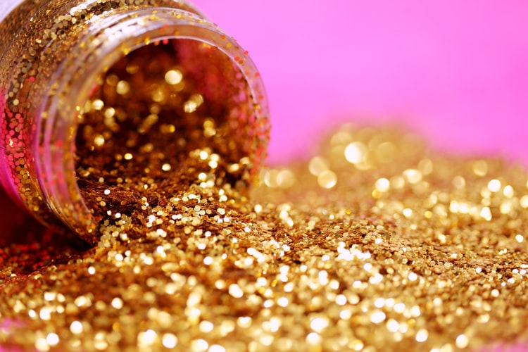 Glitter Powder: History and Uses